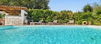 house / villa - MONTAUROUX