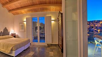 1 Schlafzimmer, Reisekinderbett, kostenloses WLAN, Bettwäsche