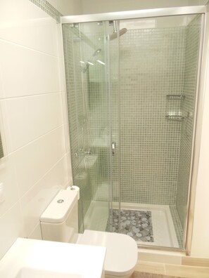 Hair dryer, towels, toilet paper