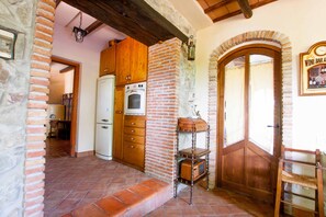 3 chambres, fer et planche à repasser, accès au Wi-Fi (inclus)