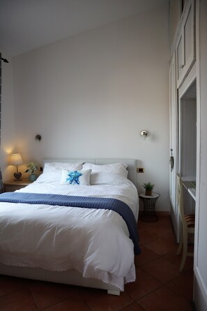 2 chambres, fer et planche à repasser, lit parapluie, Wi-Fi gratuit