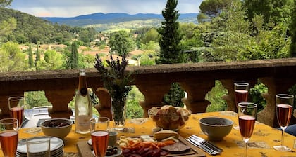 Beautiful House With Tower Close To The Picturesque Town Of Lorgues.