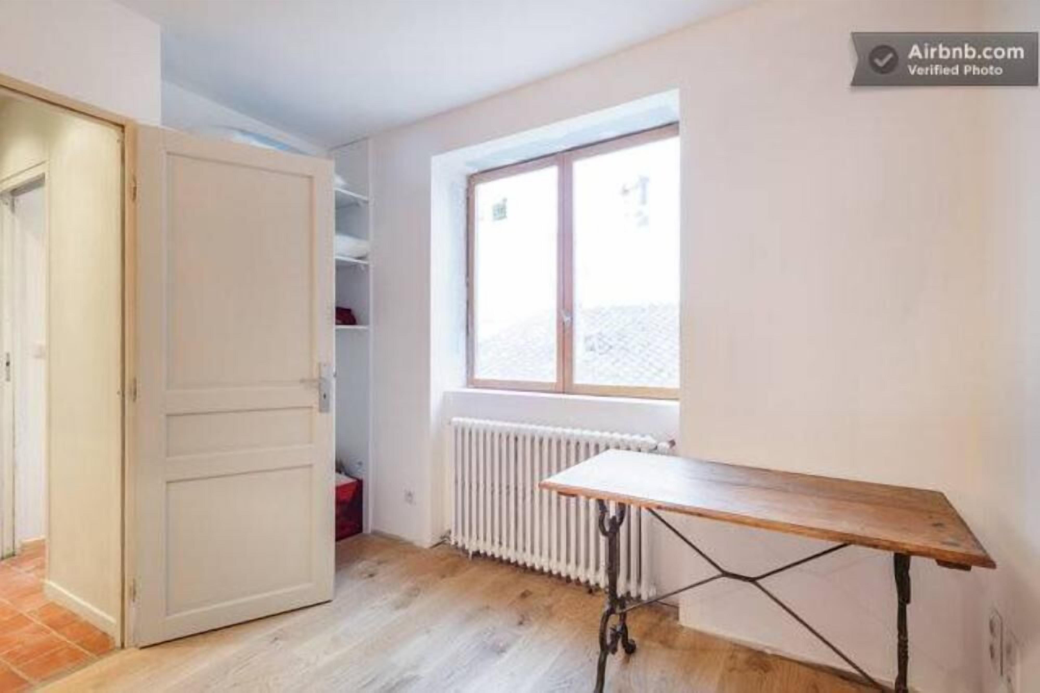 Old Lyon: Charming & cozy flat with view