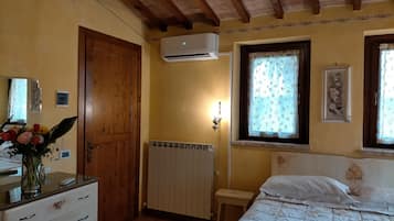 3 chambres, fer et planche Ă  repasser, Wi-Fi gratuit, draps fournis