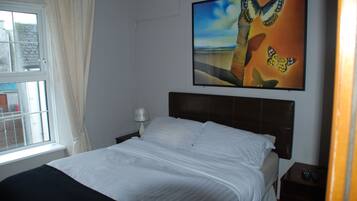 Blackout curtains, free WiFi, bed sheets