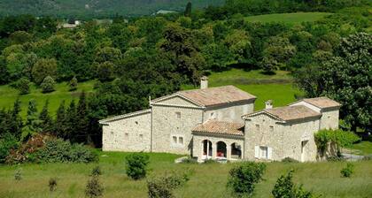 Drôme provençale quiet country house