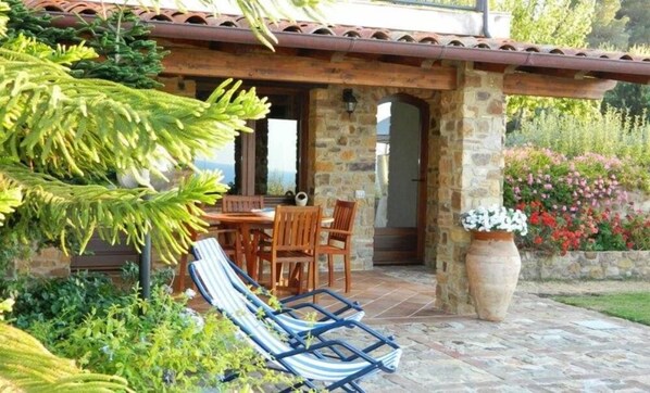 Outdoor dining - House with incredible outside area and amazing view (Cefalù)
