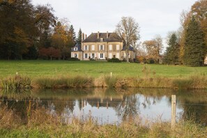 Lake - Manoir de Curty (Imphy)