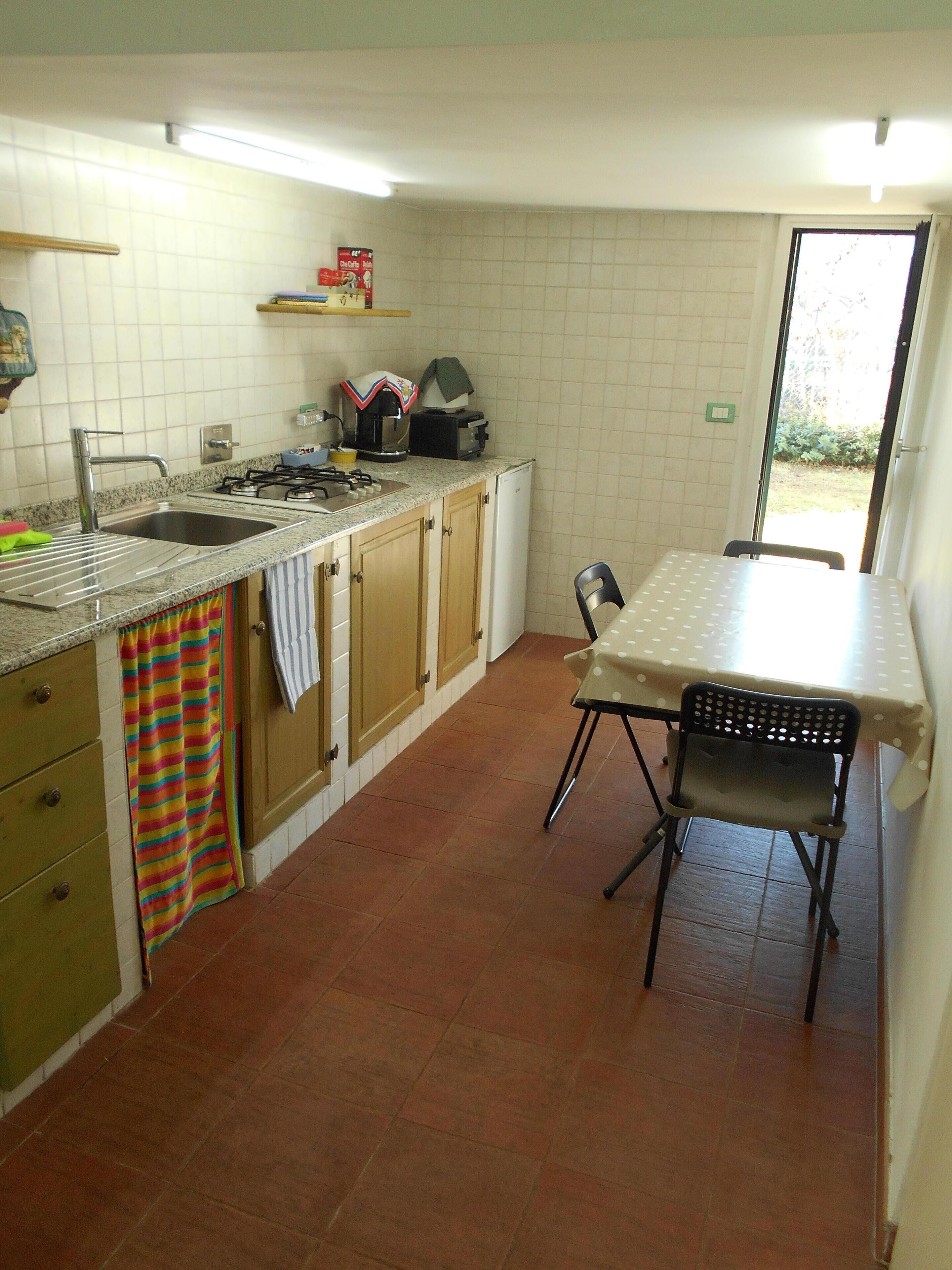 rumpus room apartment in the green