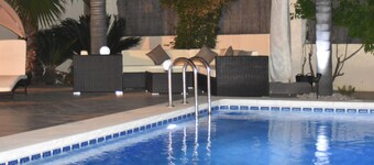 Costa Del Sol. Vakker villa med fire soverom med fantastisk utsikt og privat basseng