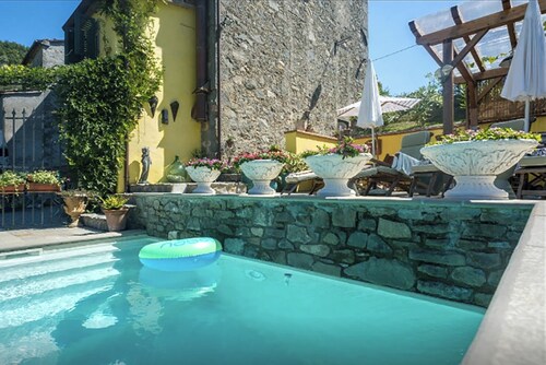 Detached Stone House with Private Plunge Pool and Wonderful Views