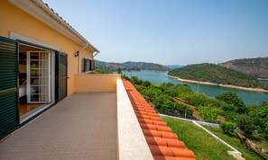 Terrain de l’hébergement 