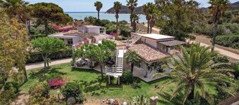 Villa by the sea, close to the harbor and in the marine protected area of Capo Carbonara