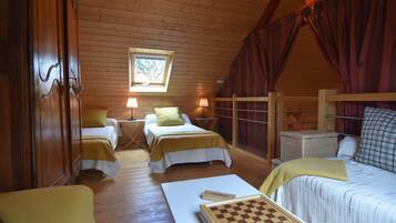 2 habitaciones, tabla de planchar con plancha y wifi gratis