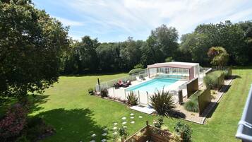 Piscine extérieure, piscine chauffée
