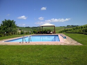 Alberca al aire libre