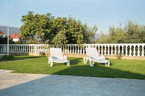 Terrace/patio - Beach Apartments Rumin (Kastela)