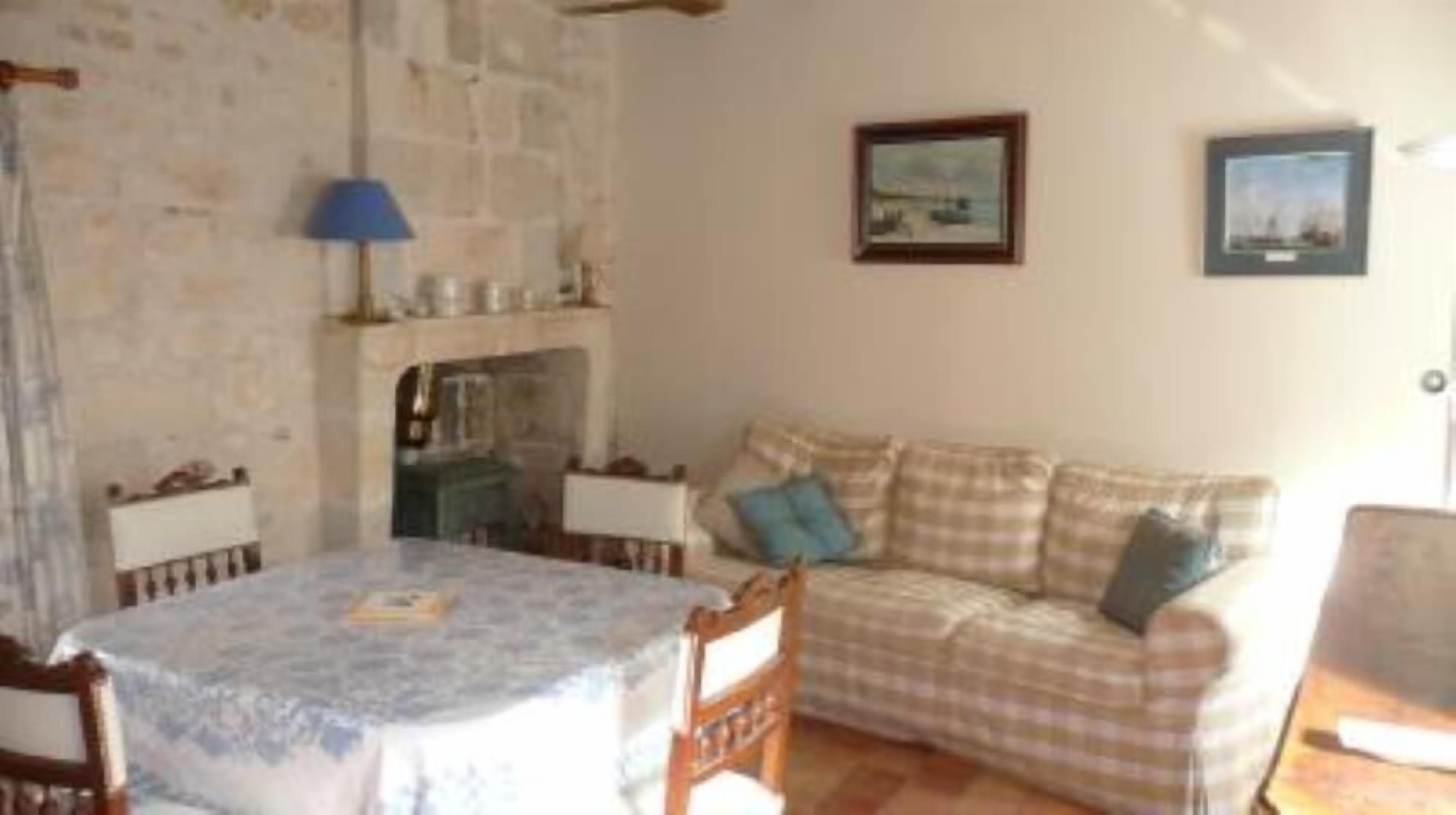 House / Villa - Varrains