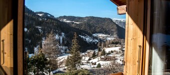 House 220 m², spacious, close to the slopes, breathtaking view of the Etale