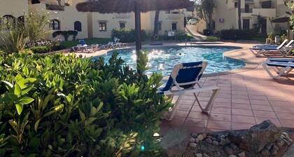 Fabulous El Rancho villa, great views, direct pool access, 3 sun terraces