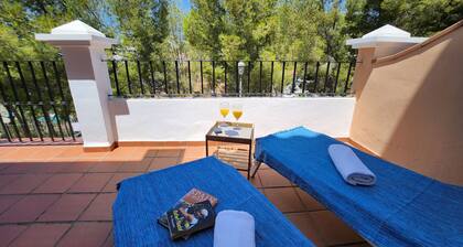 3 Bedrooms | Aljamar 19A | CG R1086