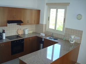 Fully equipped kitchen, also with views!