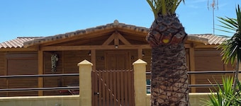 Los Canos De Meca: Hus med A / C, paddle tennis, WIFI, Canos de Meca