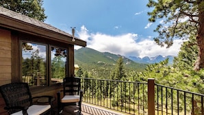 House, 3 Bedrooms | Balcony - Dances With Wolves Vacation At Windcliff 3 Bedroom Home by RedAwning (Estes Park)