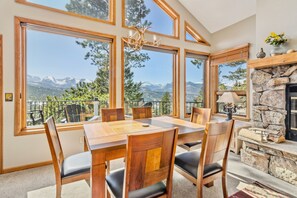 House, 3 Bedrooms | Dining - Dances With Wolves Vacation At Windcliff 3 Bedroom Home by RedAwning (Estes Park)