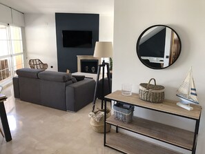 Smart TV, fireplace - Beachfront Newly Renovated Duplex with Sea Views (Marbella)