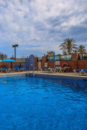 Et oppvarmet basseng