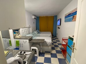 In-room safe, free WiFi, bed sheets - Vrbo.com Premier Host HA427424 Frontline Studio Frontline Stella Maris (Fuengirola)