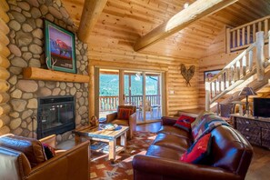 House, 4 Bedrooms | Living room - Armstrong Luxury Log Vacation  At Windcliff 4 Bedroom Home by RedAwning (Estes Park)
