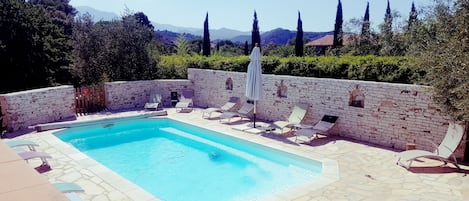 Piscine extérieure