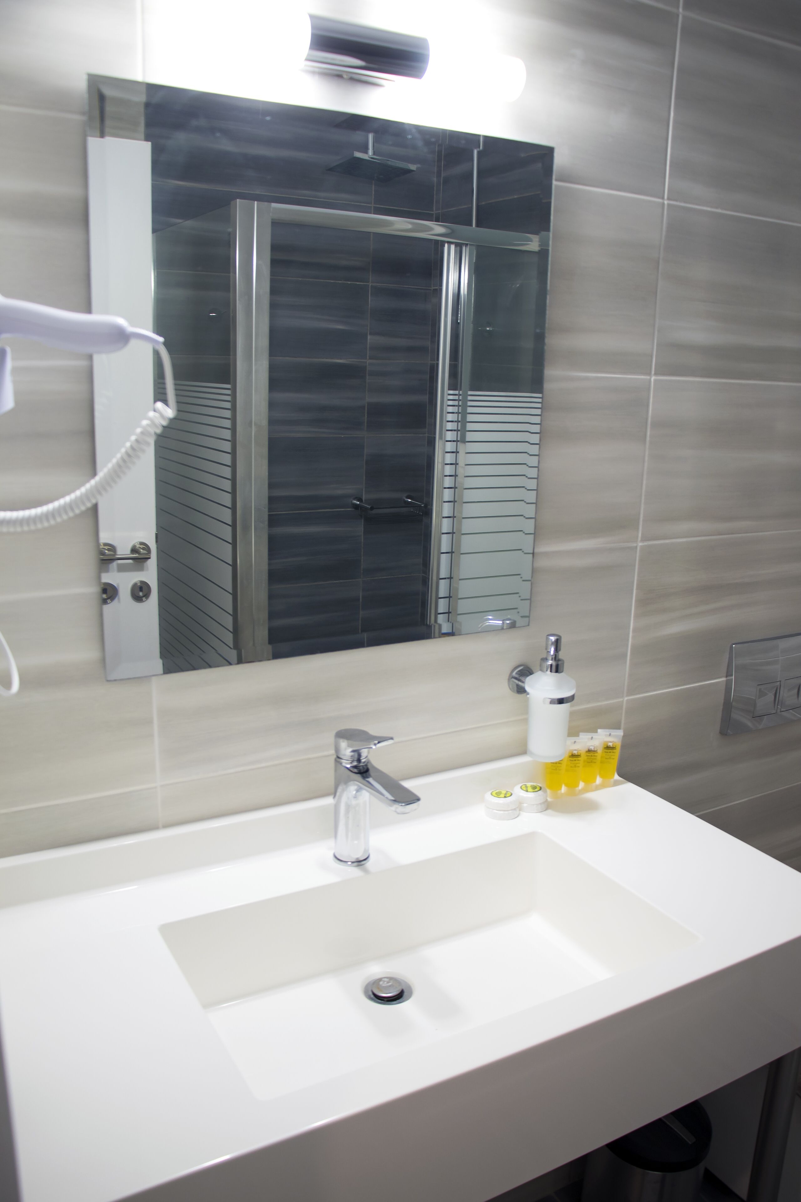 Aegean Horizon beachfront villas