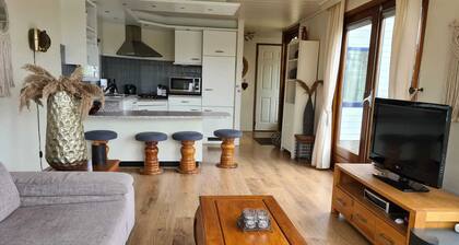 Schönes 6-Personen-Chalet nur wenige Gehminuten vom Strand entfernt - jetzt Last-Minute-Rabatt