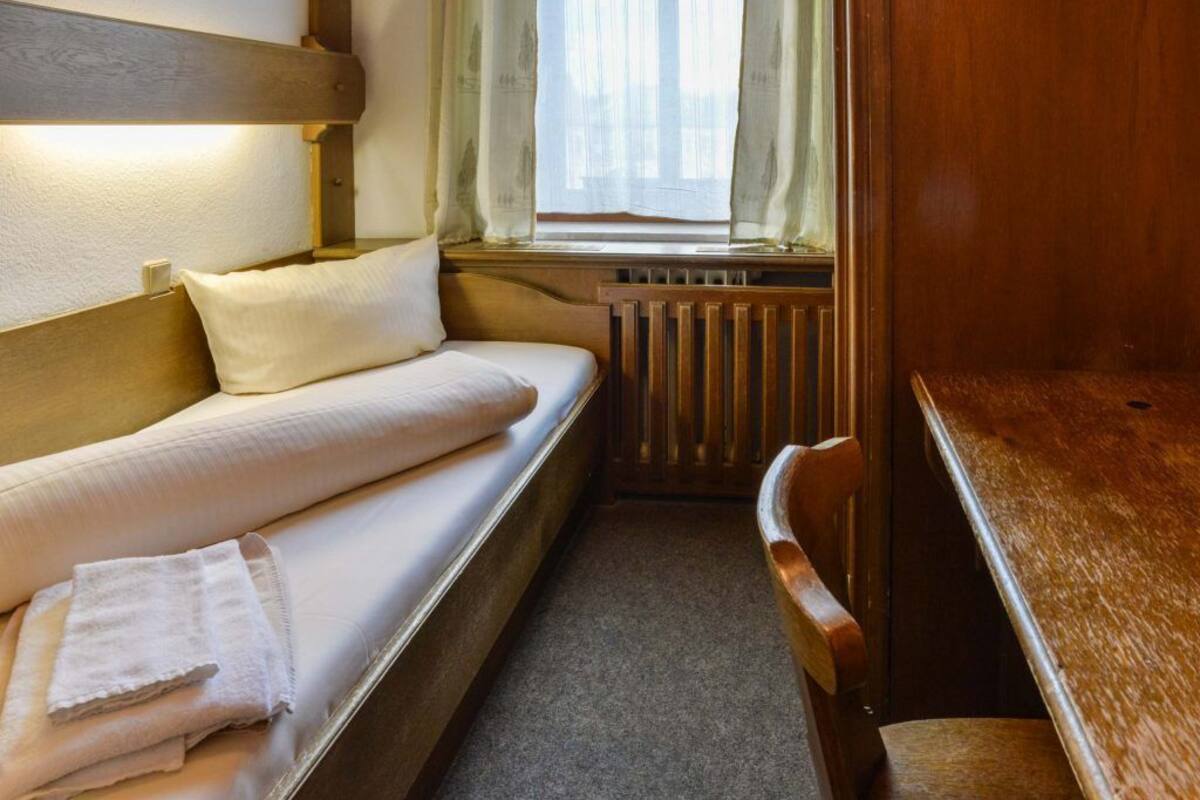 Habitación individual | Escritorio, wifi gratis, ropa de cama