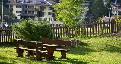 APPARTEMENT MADONNA DI CAMPIGLIO ENTRE LE Brenta