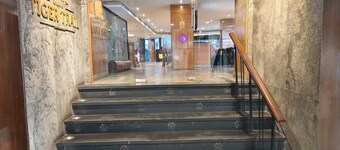 Regenta Place Bangalore, Cunningham Road