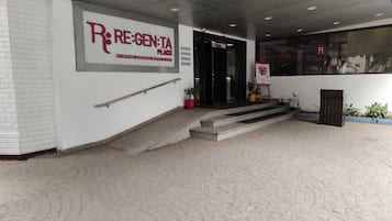 施設の正面