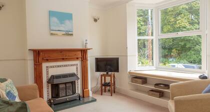 House, Attractive Views Of The Byes, Family and Pet Friendly