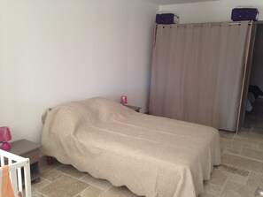 3 Schlafzimmer, Bügeleisen/Bügelbrett, kostenloses WLAN