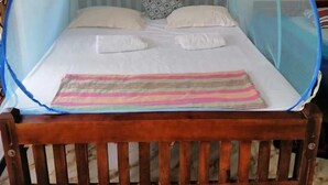 Standaard kamer, 2 tweepersoonsbedden, niet-roken, uitzicht op tuin