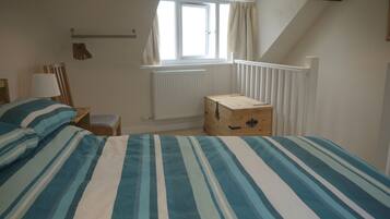 2 Schlafzimmer, Bügeleisen/Bügelbrett, WLAN, Bettwäsche
