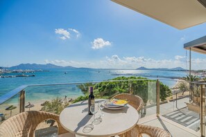 Outdoor dining - Apartment Colorado 3B By SunVillas Mallorca (Port de Pollensa)