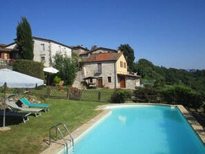 Piscine extérieure