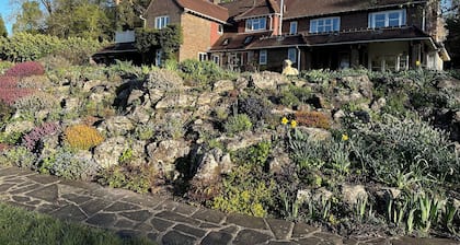 Private, spacious, elegant flat with lovely views, in a beautiful area