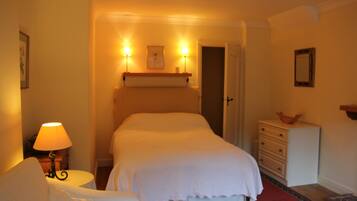 1 chambre, fer et planche Ă repasser, lit parapluie, Wi-Fi gratuit