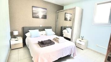 4 chambres, fer et planche Ă repasser, Wi-Fi gratuit, draps fournis