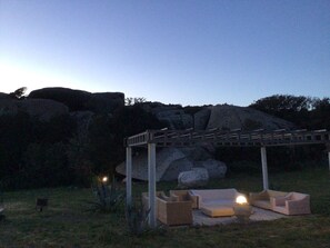 Property grounds - 200 SQM OF VILLA WITH LARGE GARDEN NEAR THE SEA (aglientu)